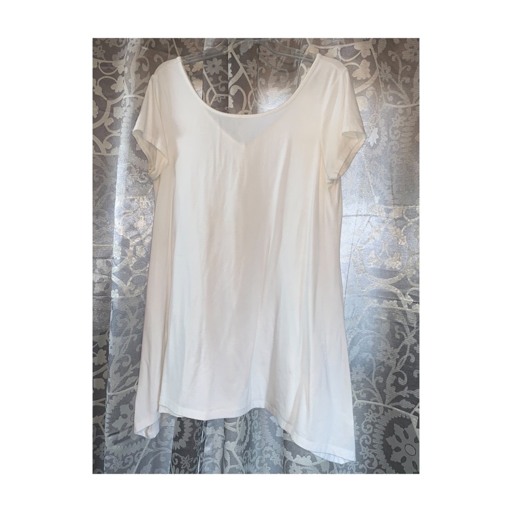 Short sleeve top